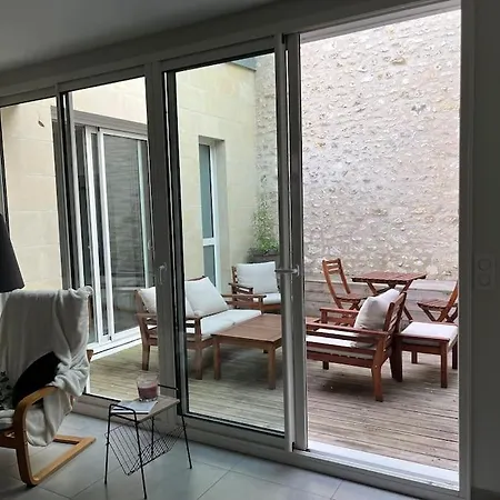 Loft 136m2 A 2 Pas Du Chateau - Parking Prive *