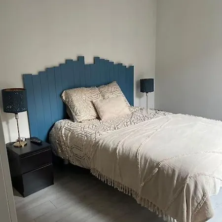 Loft 136m2 A 2 Pas Du Chateau - Parking Prive Lägenhet Compiègne