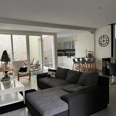Lägenhet Loft 136m2 A 2 Pas Du Chateau - Parking Prive Compiègne